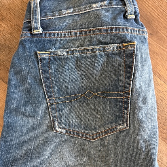 Lucky Brand Blue Jeans - Picture 8 of 8